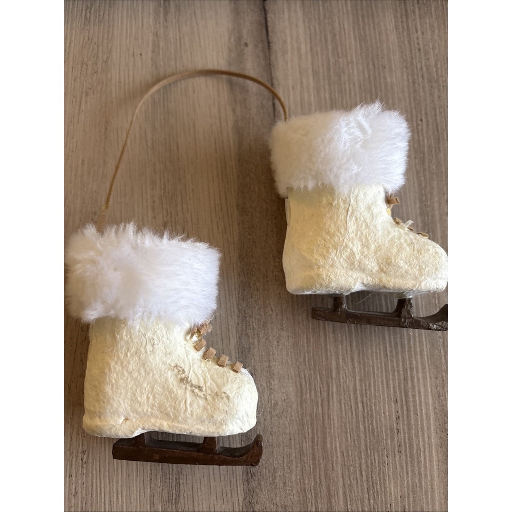 Vintage Paper Mache Christmas Ice White Skates Holiday Decorations Ornament‎